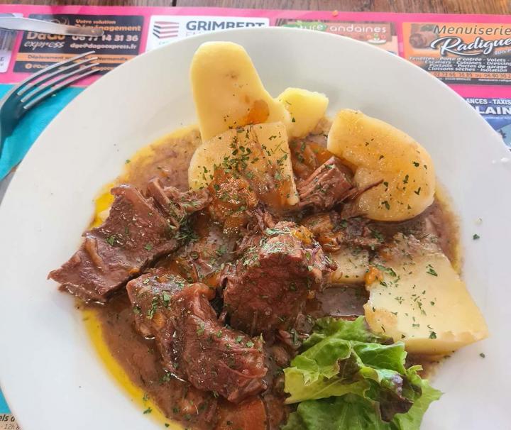 Formule repas midi La Ferrière-aux-Étangs