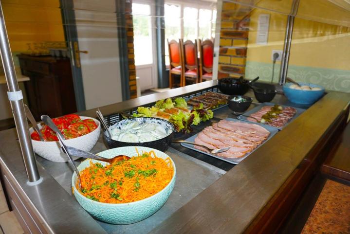 Formule repas midi La Ferrière-aux-Étangs